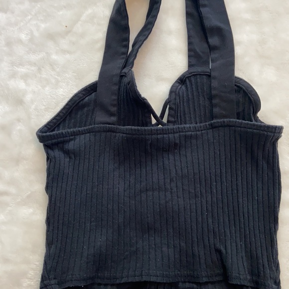 Silence + Noise black top with criss cross front - Picture 3 of 4